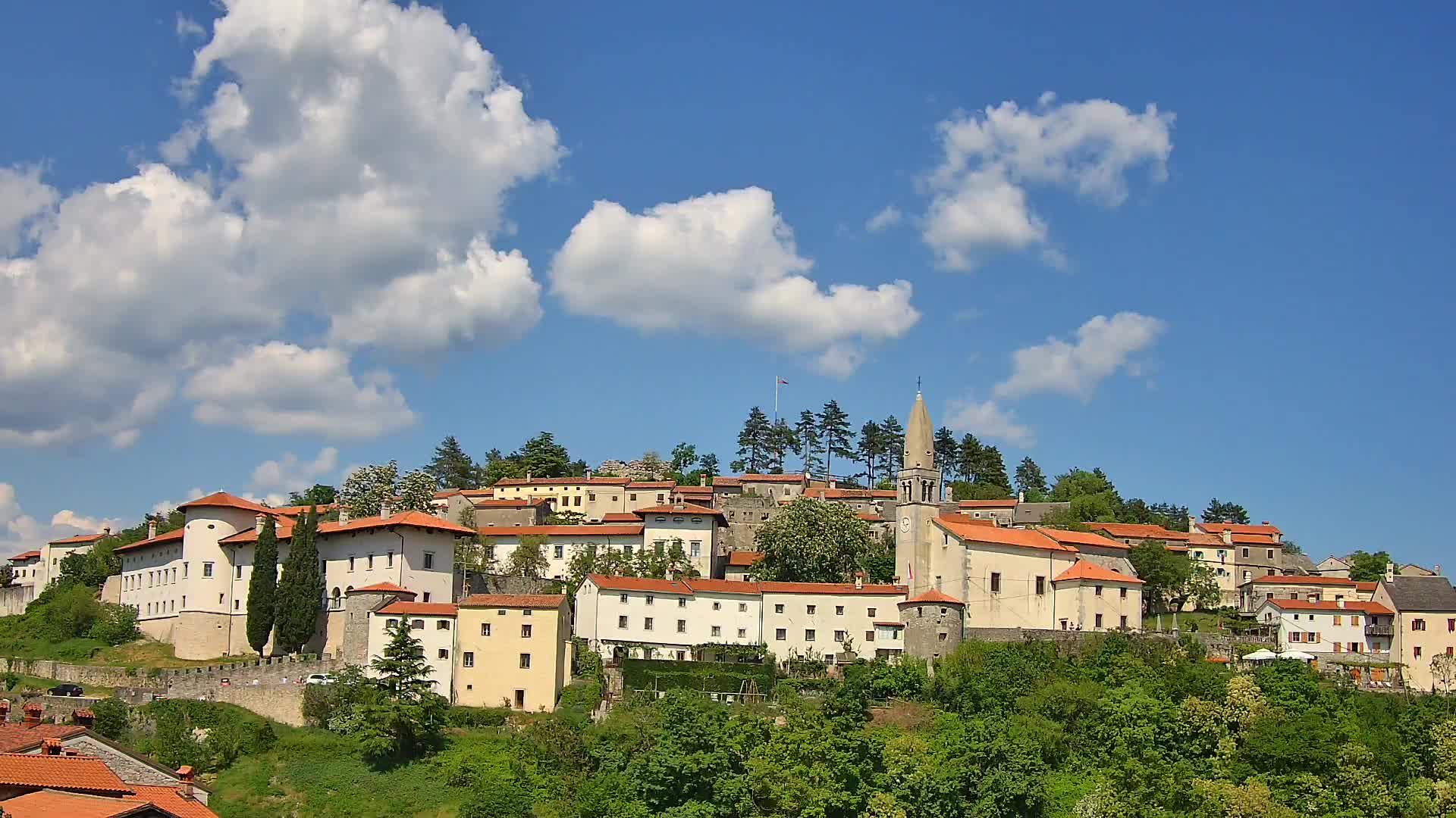 Štanjel – Entdecken Sie das Herz der Karstregion