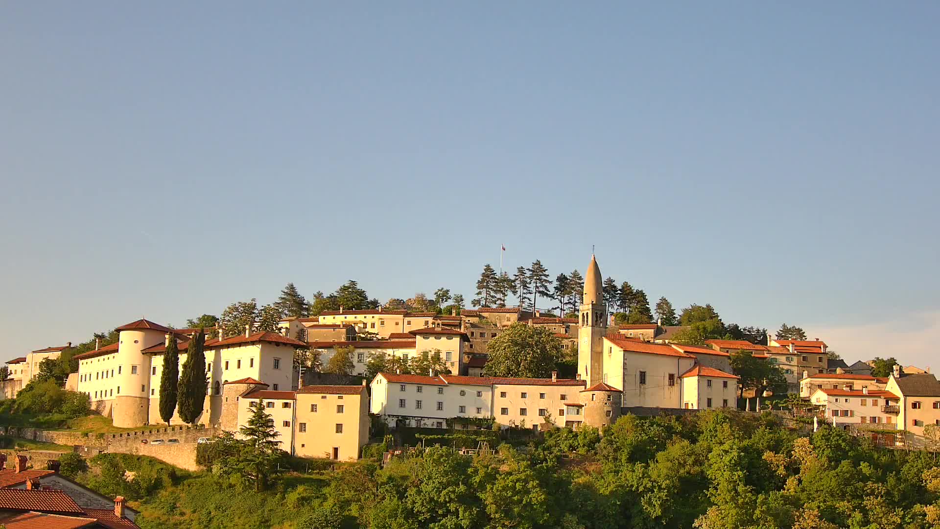Štanjel – Entdecken Sie das Herz der Karstregion