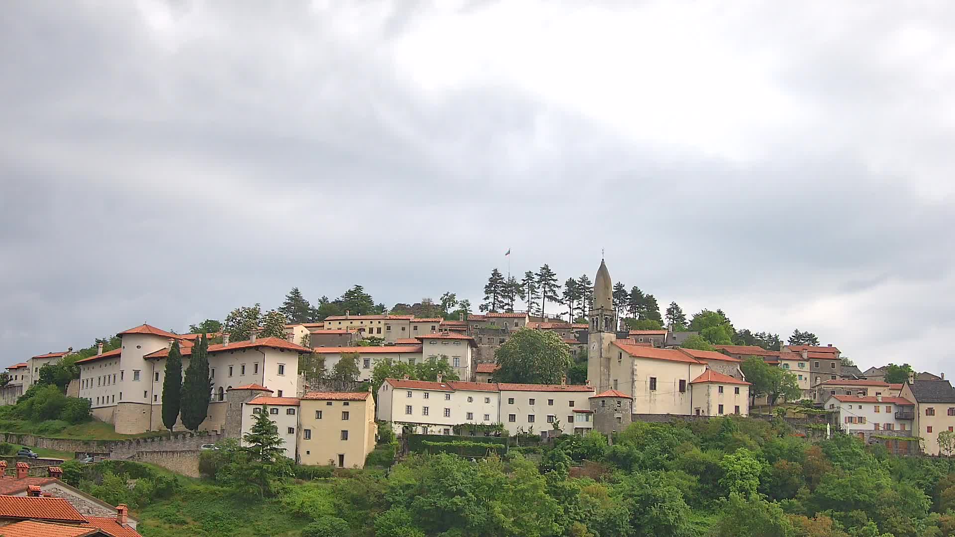 Štanjel – Entdecken Sie das Herz der Karstregion