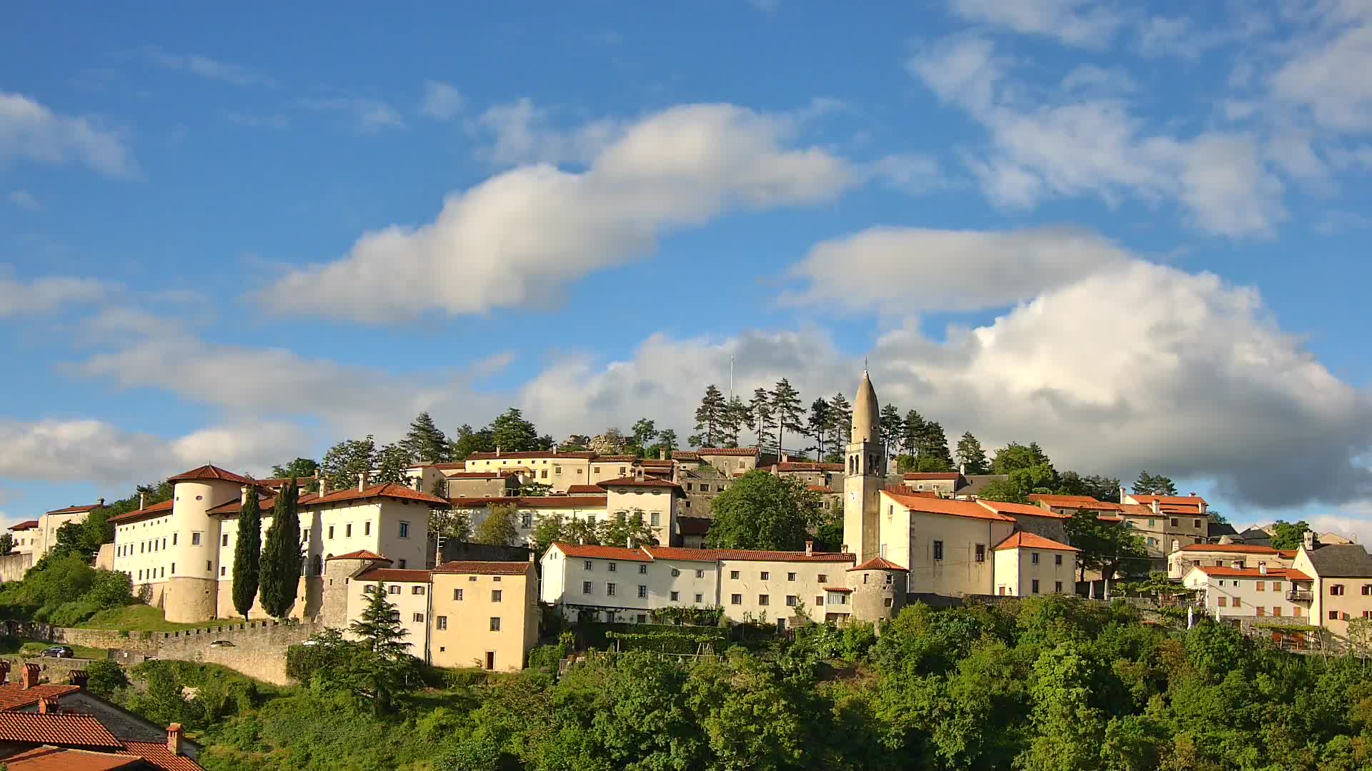 Štanjel Uživo: Otkrijte Srce Krasne Regije