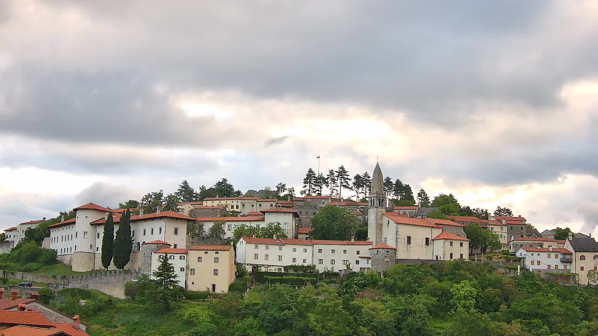 Štanjel – Entdecken Sie das Herz der Karstregion