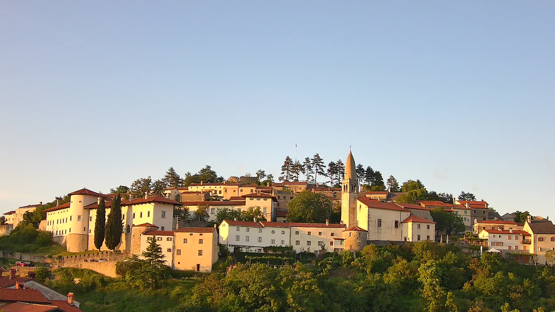 Štanjel – Entdecken Sie das Herz der Karstregion