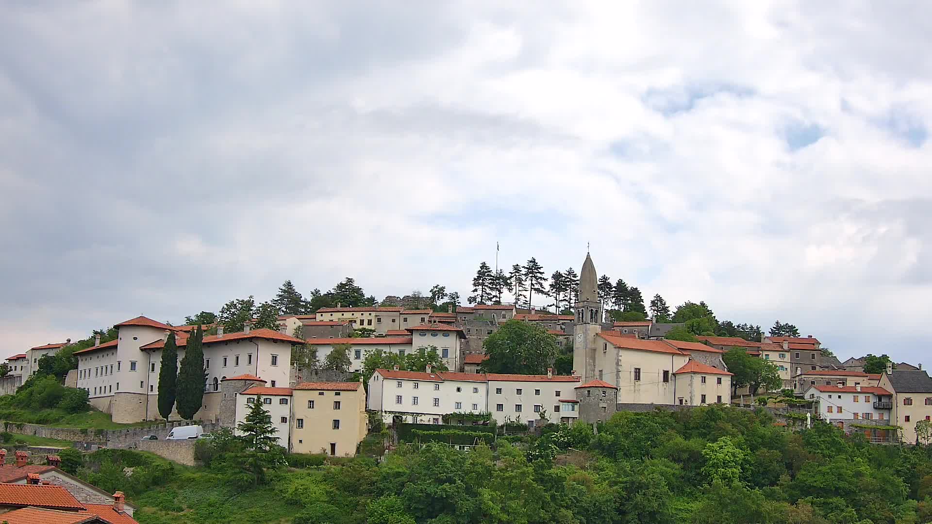 Štanjel – Entdecken Sie das Herz der Karstregion