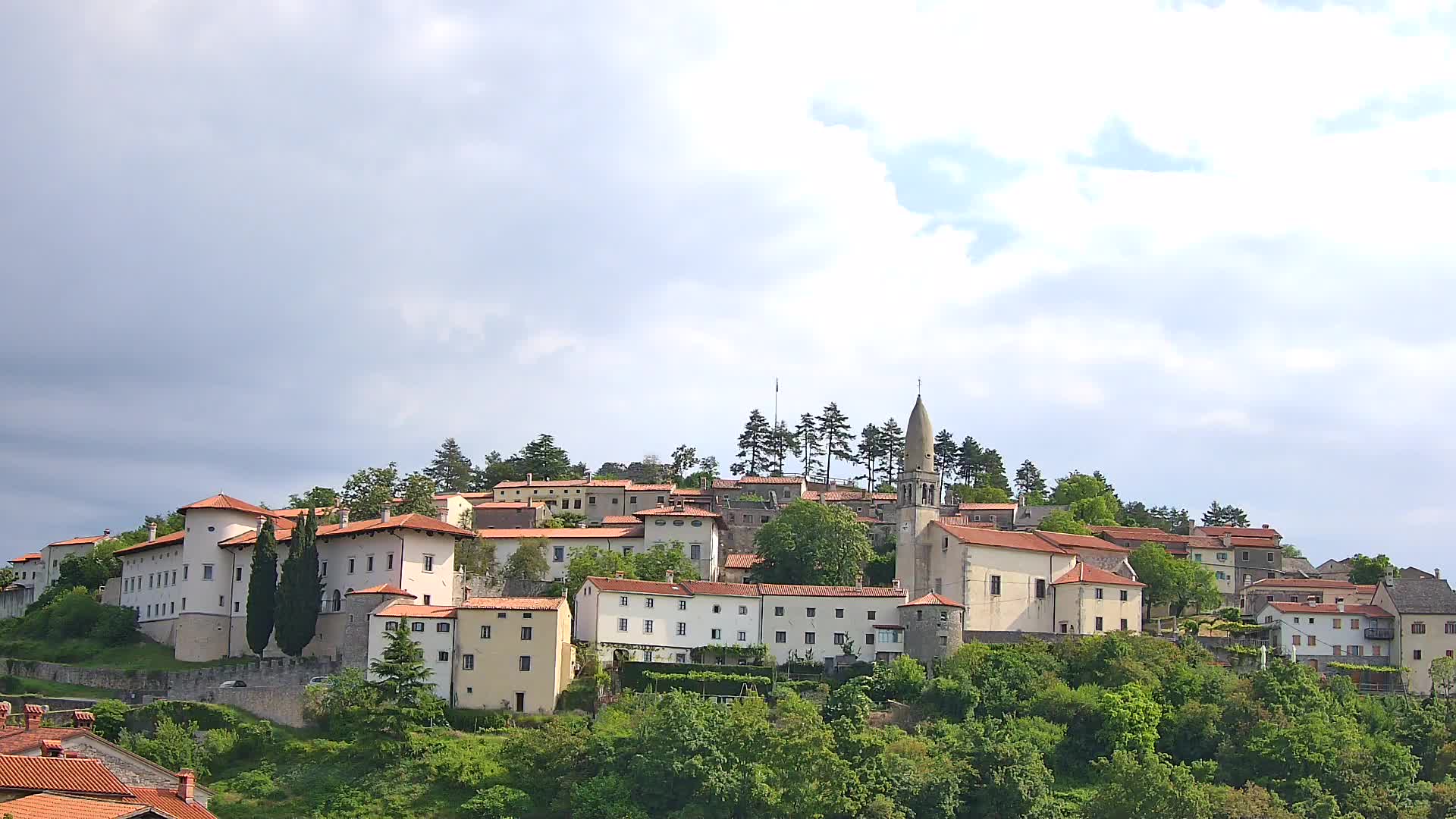 Štanjel – Discover the Heart of the Karst Region