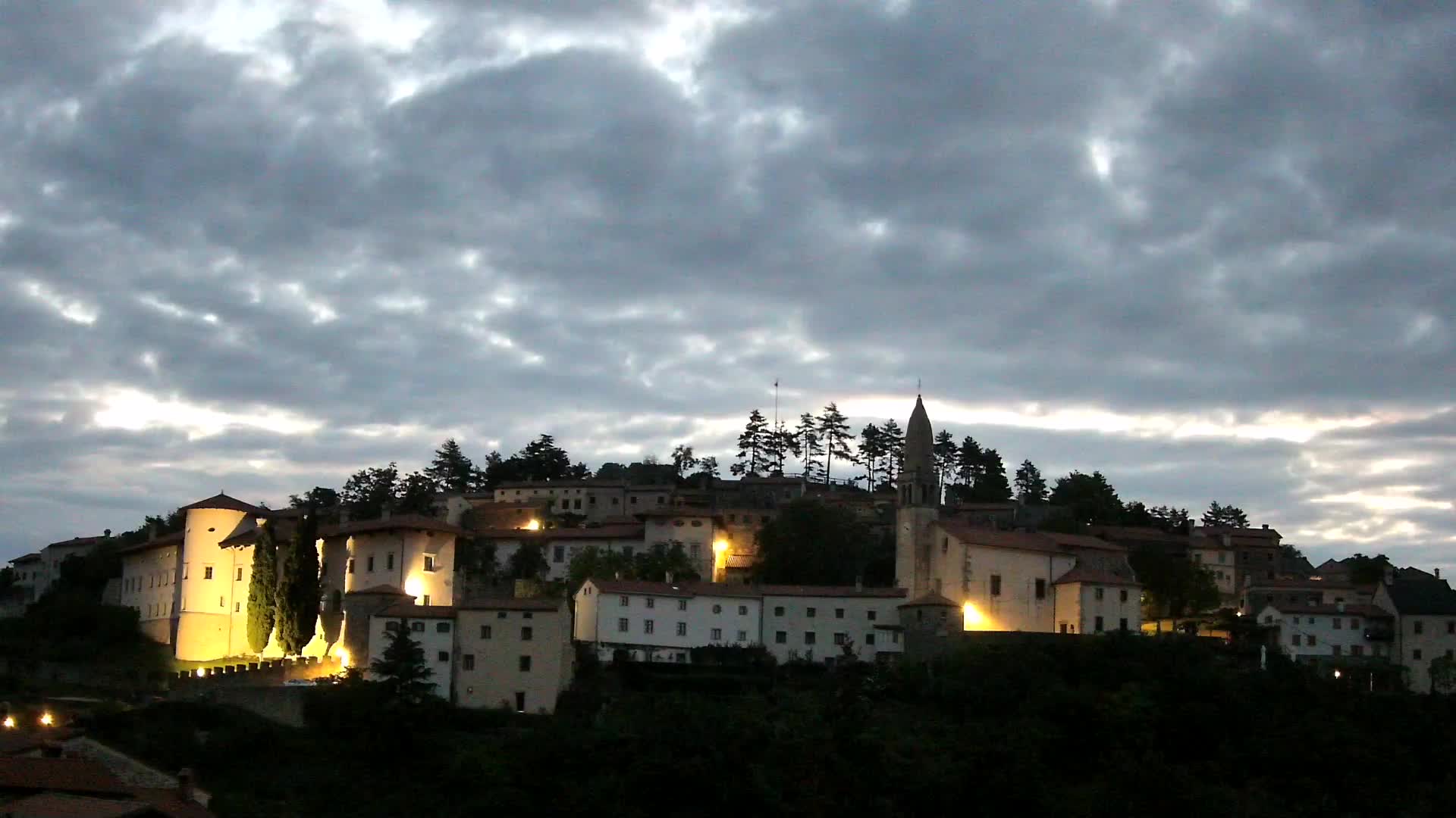 Štanjel – Découvrez le Cœur du Karst