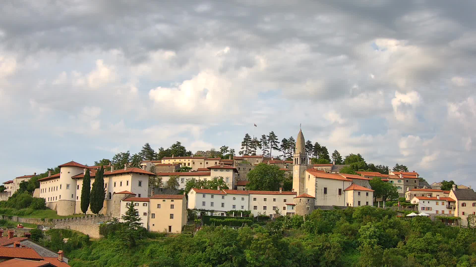 Štanjel – Discover the Heart of the Karst Region