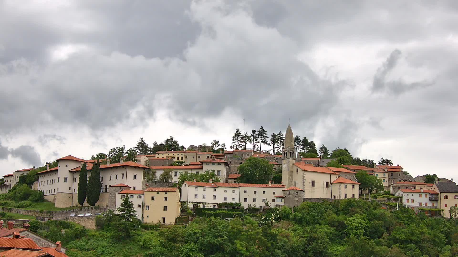 Štanjel – Entdecken Sie das Herz der Karstregion