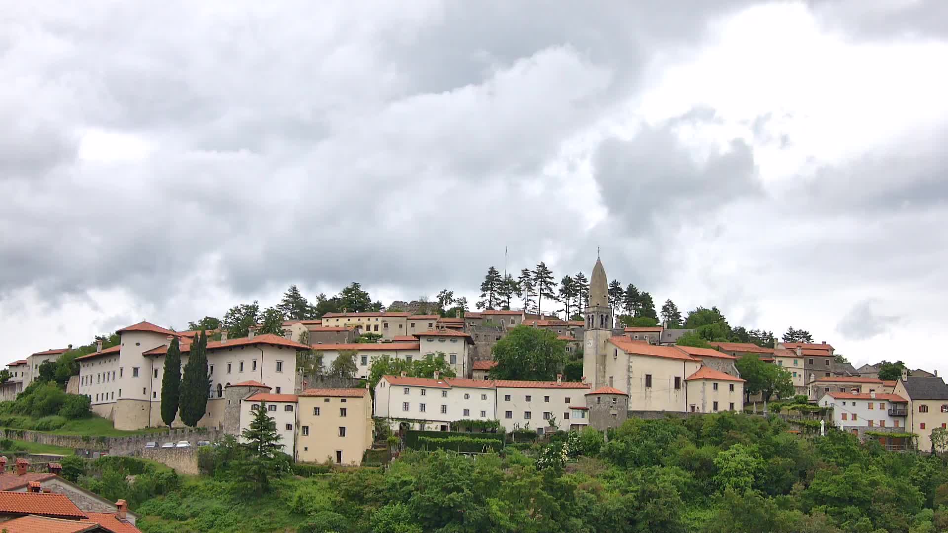 Štanjel – Discover the Heart of the Karst Region