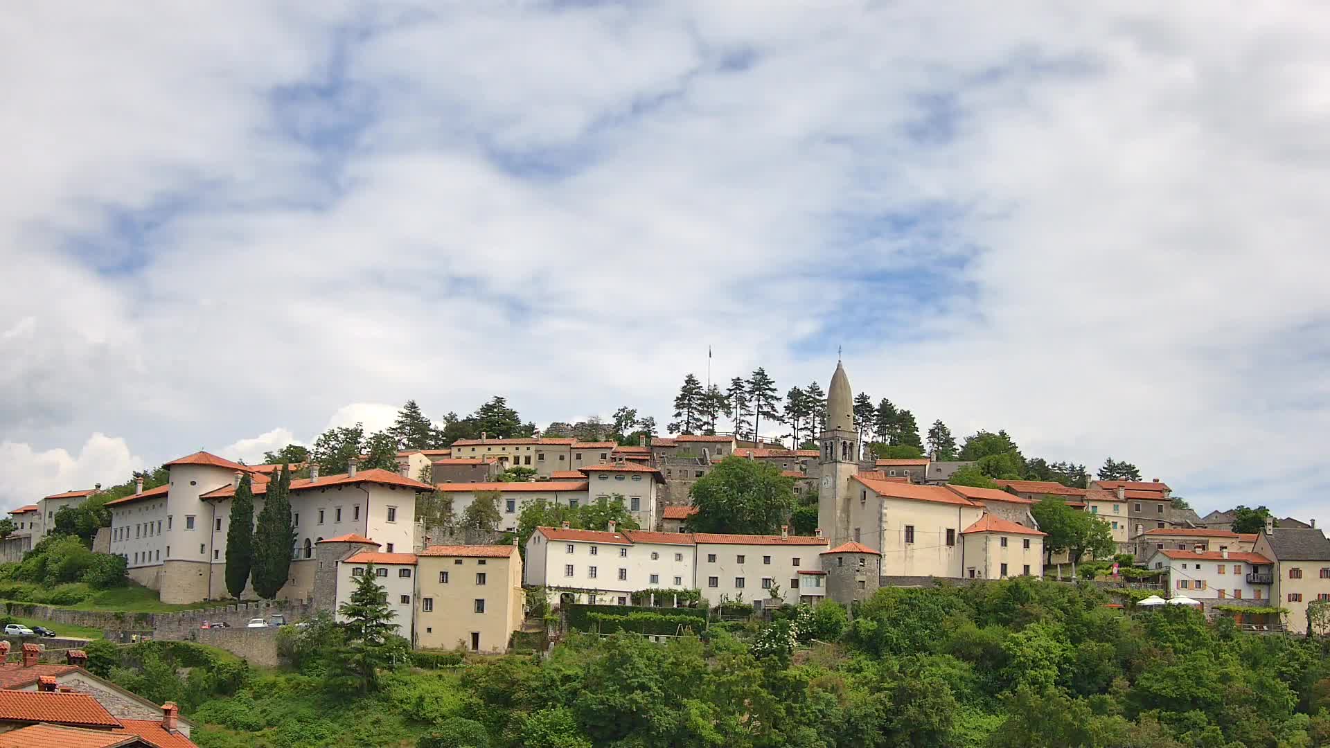 Štanjel – Discover the Heart of the Karst Region