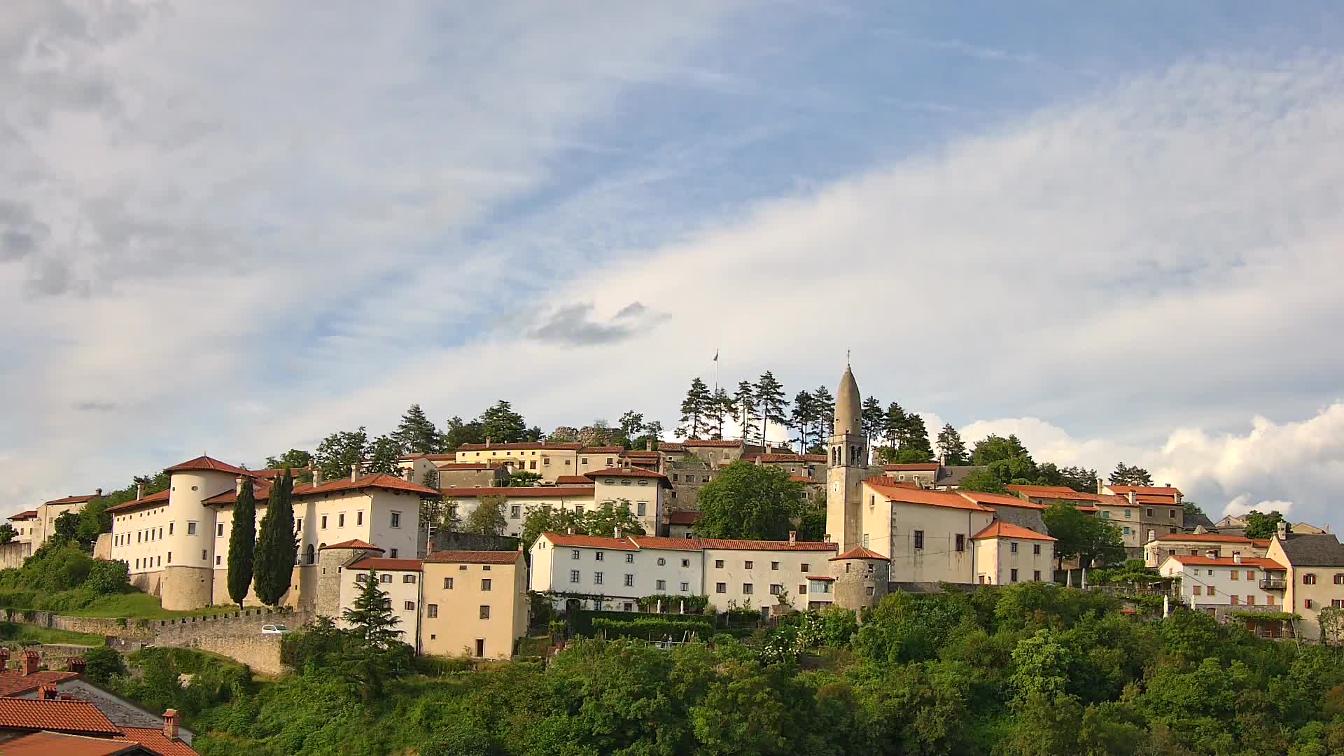 Štanjel – Entdecken Sie das Herz der Karstregion