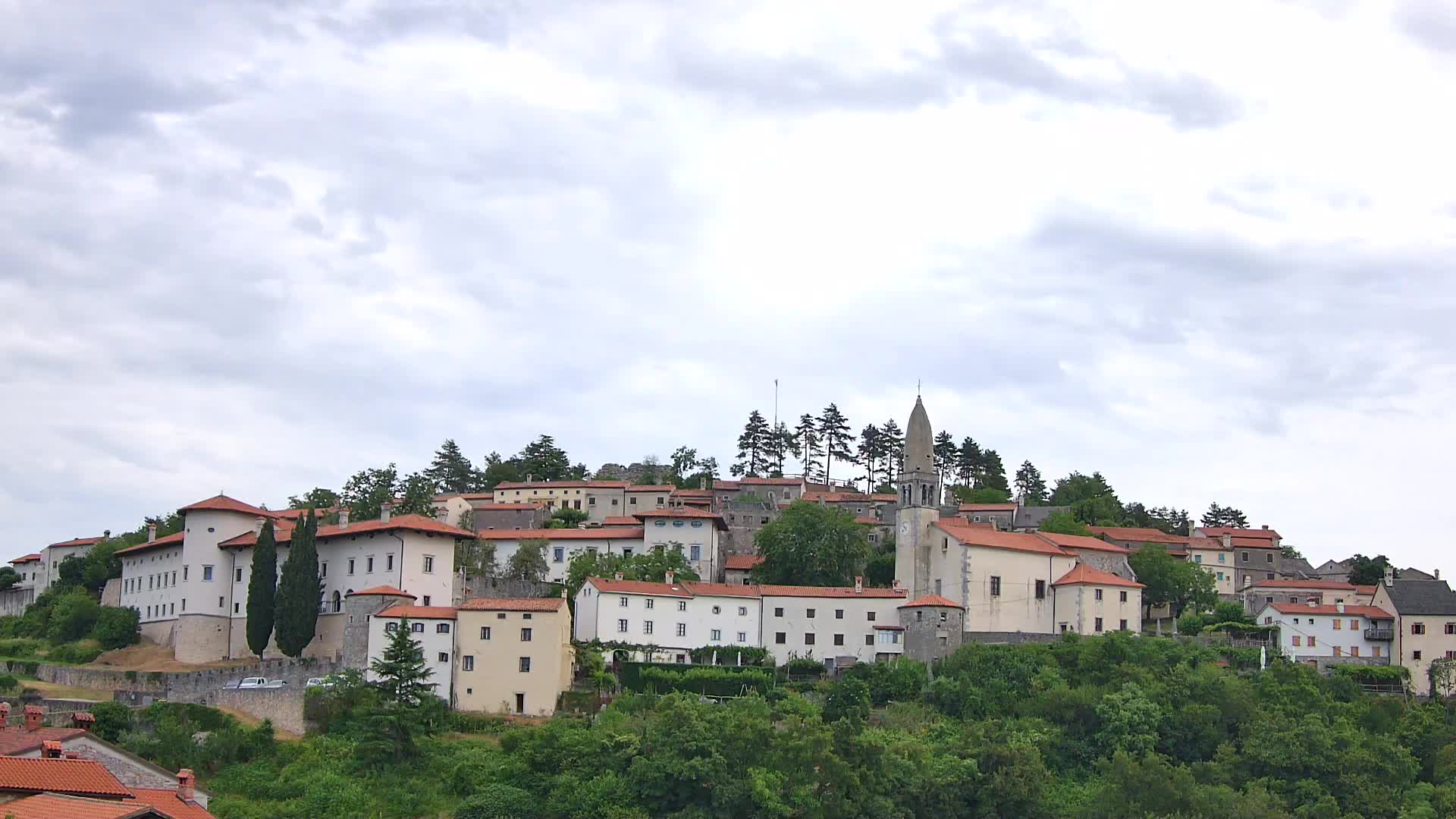 Štanjel – Discover the Heart of the Karst Region