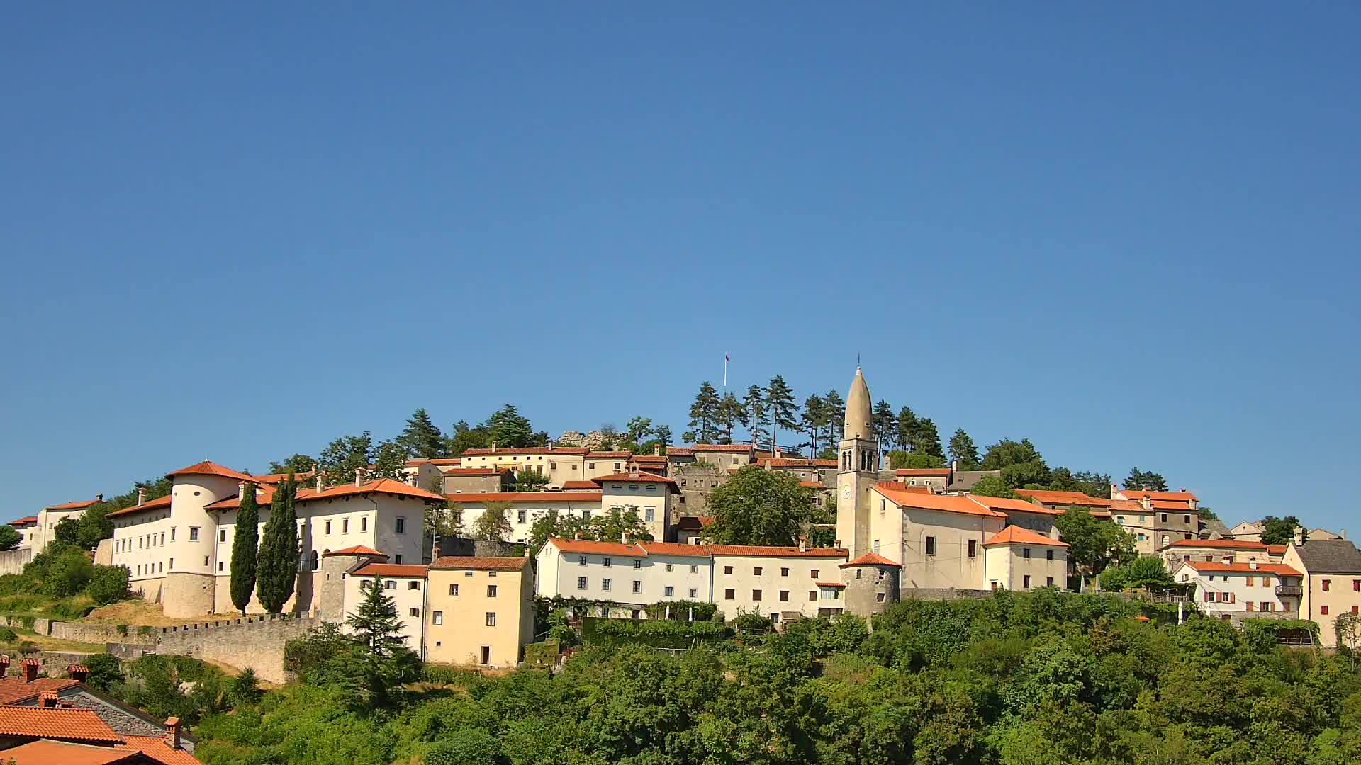Štanjel – Entdecken Sie das Herz der Karstregion