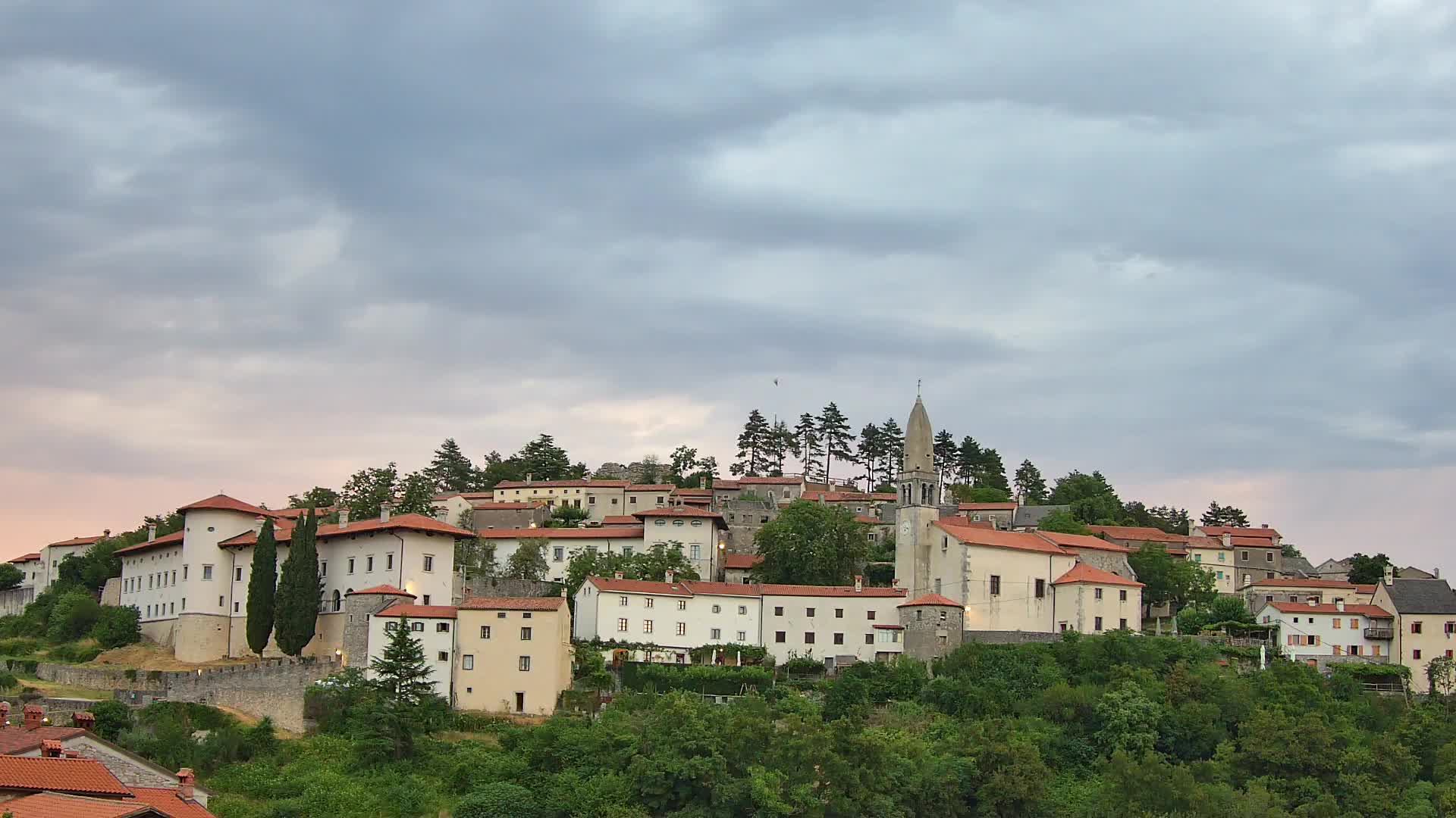 Štanjel – Discover the Heart of the Karst Region