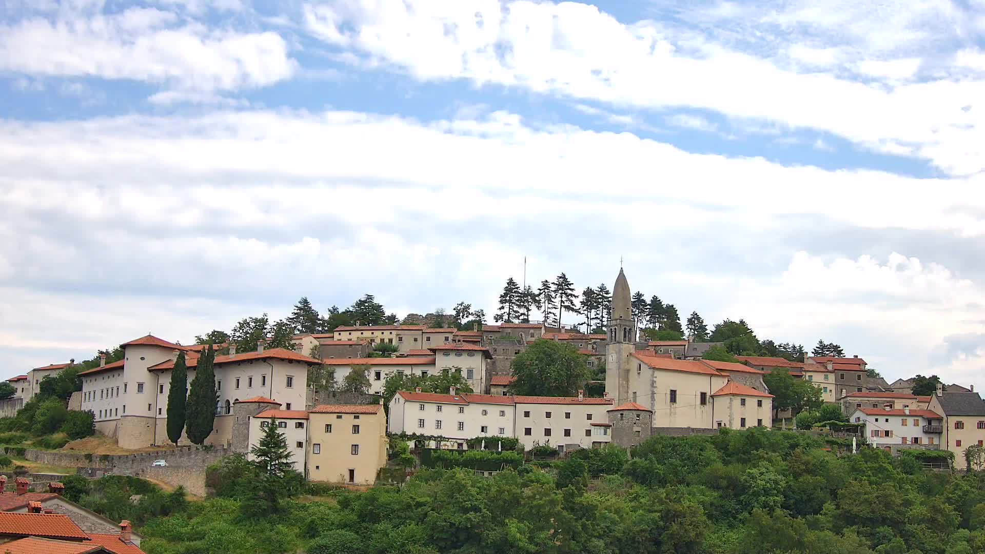 Štanjel – Discover the Heart of the Karst Region