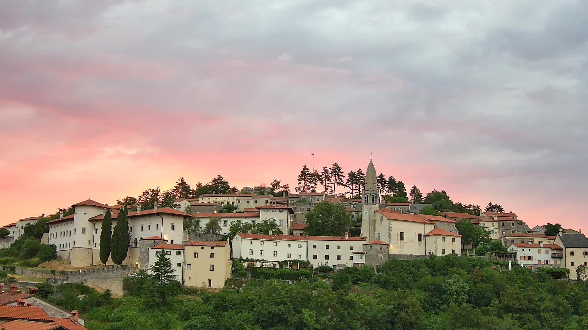 Štanjel – Discover the Heart of the Karst Region