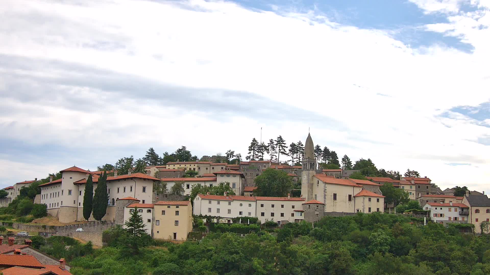 Štanjel – Discover the Heart of the Karst Region