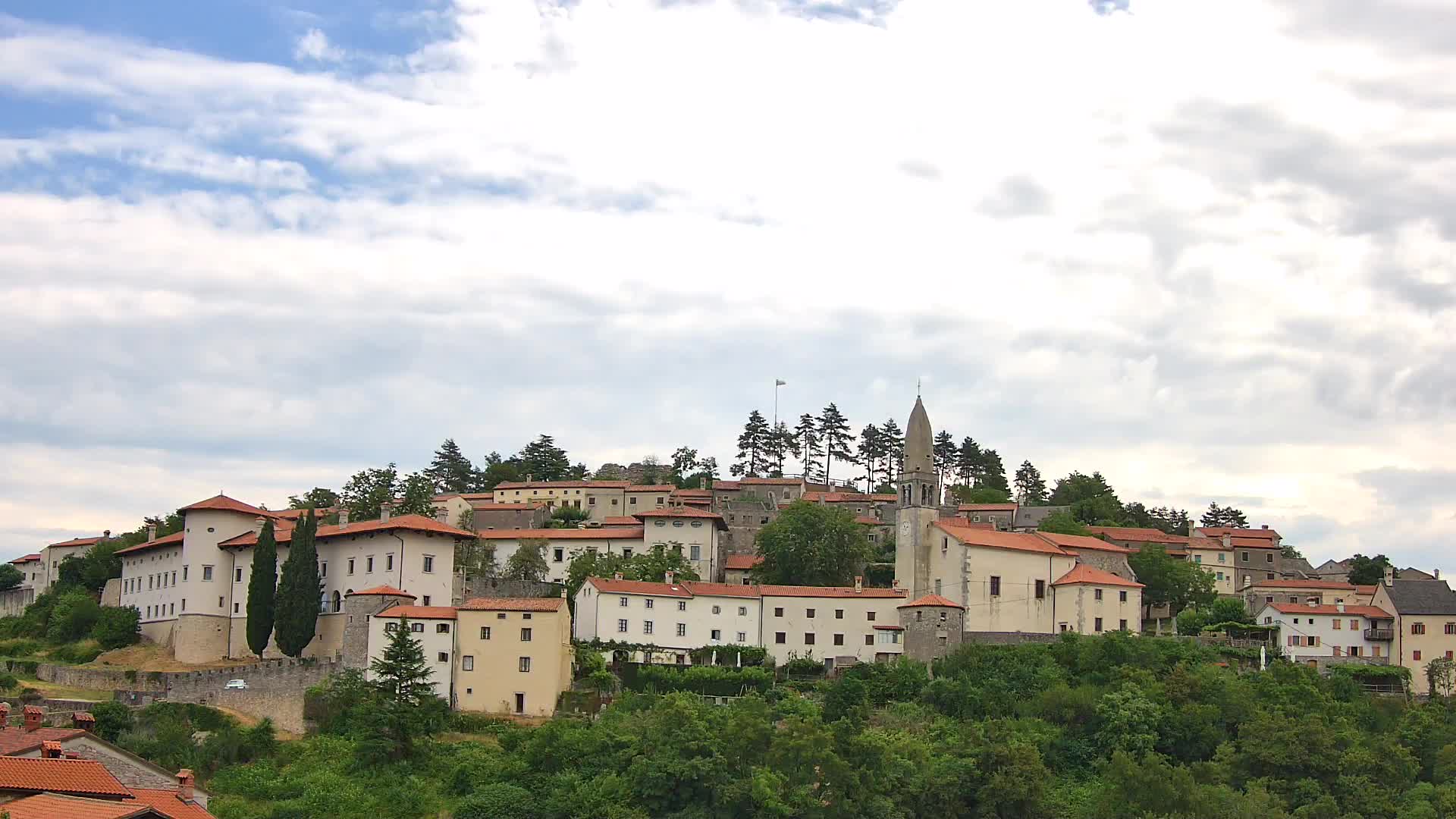 Štanjel – Discover the Heart of the Karst Region