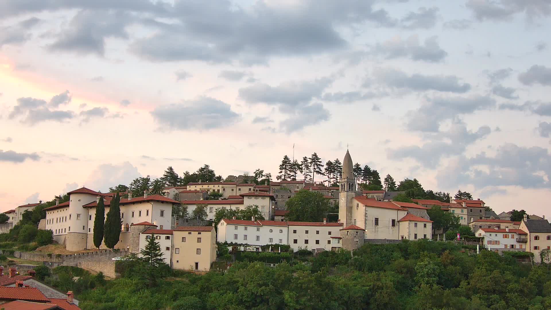 Štanjel – Descubre el Corazón de la Región del Karst
