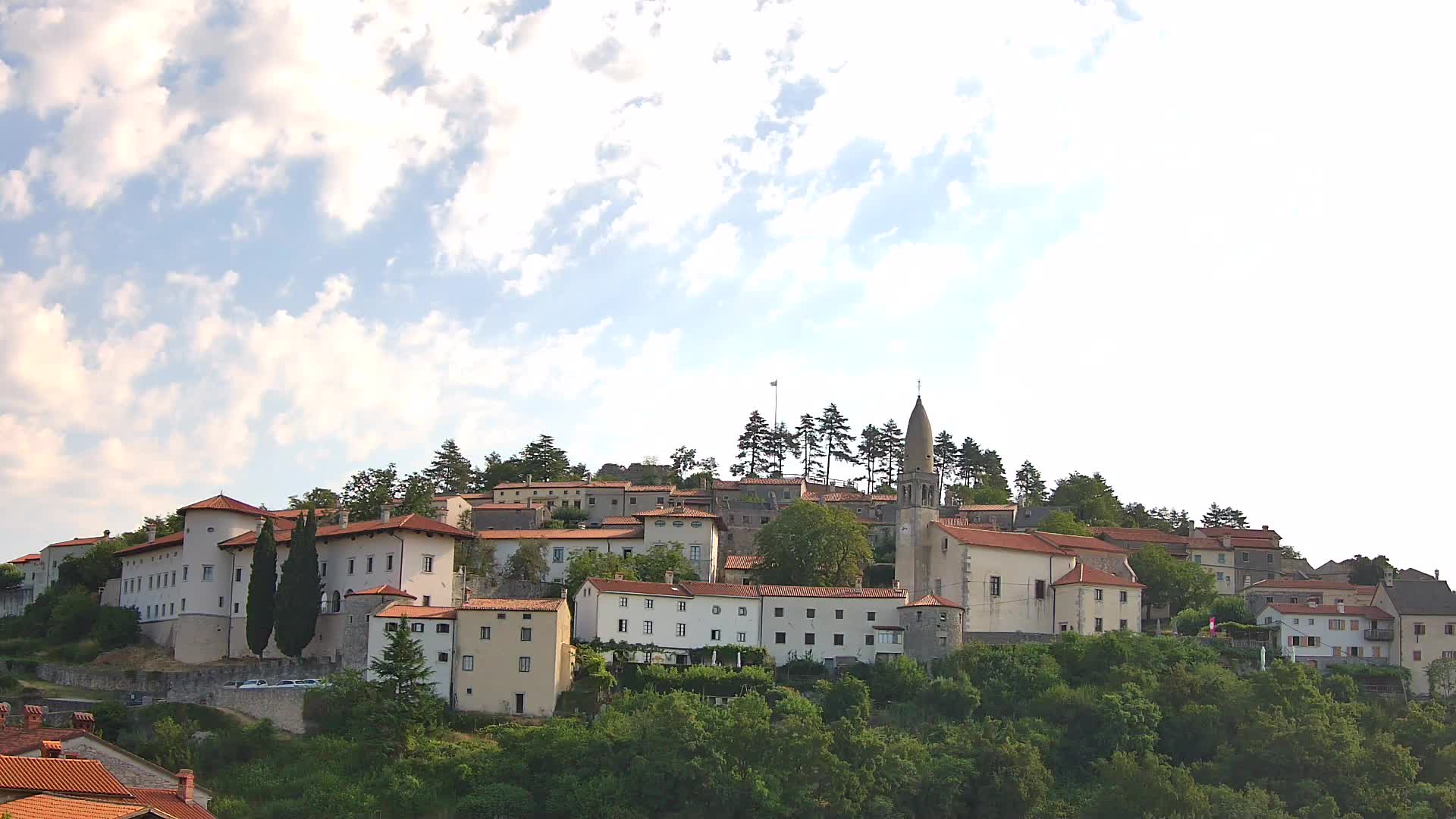 Štanjel – Discover the Heart of the Karst Region