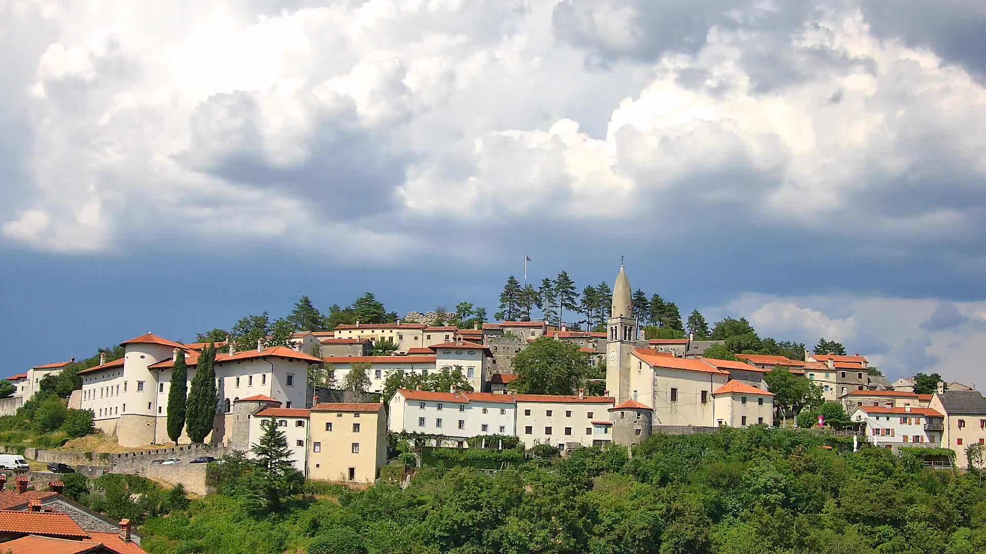 Štanjel – Entdecken Sie das Herz der Karstregion