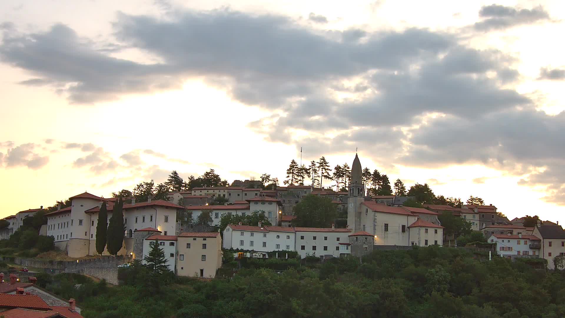 Štanjel – Discover the Heart of the Karst Region