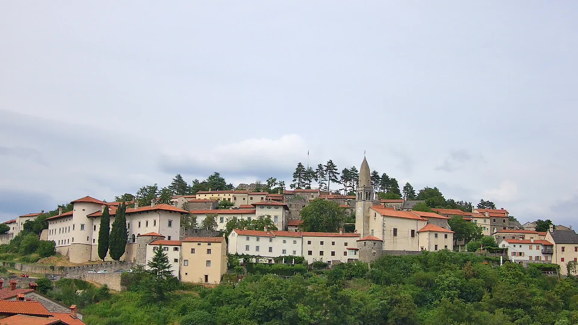 Štanjel – Entdecken Sie das Herz der Karstregion