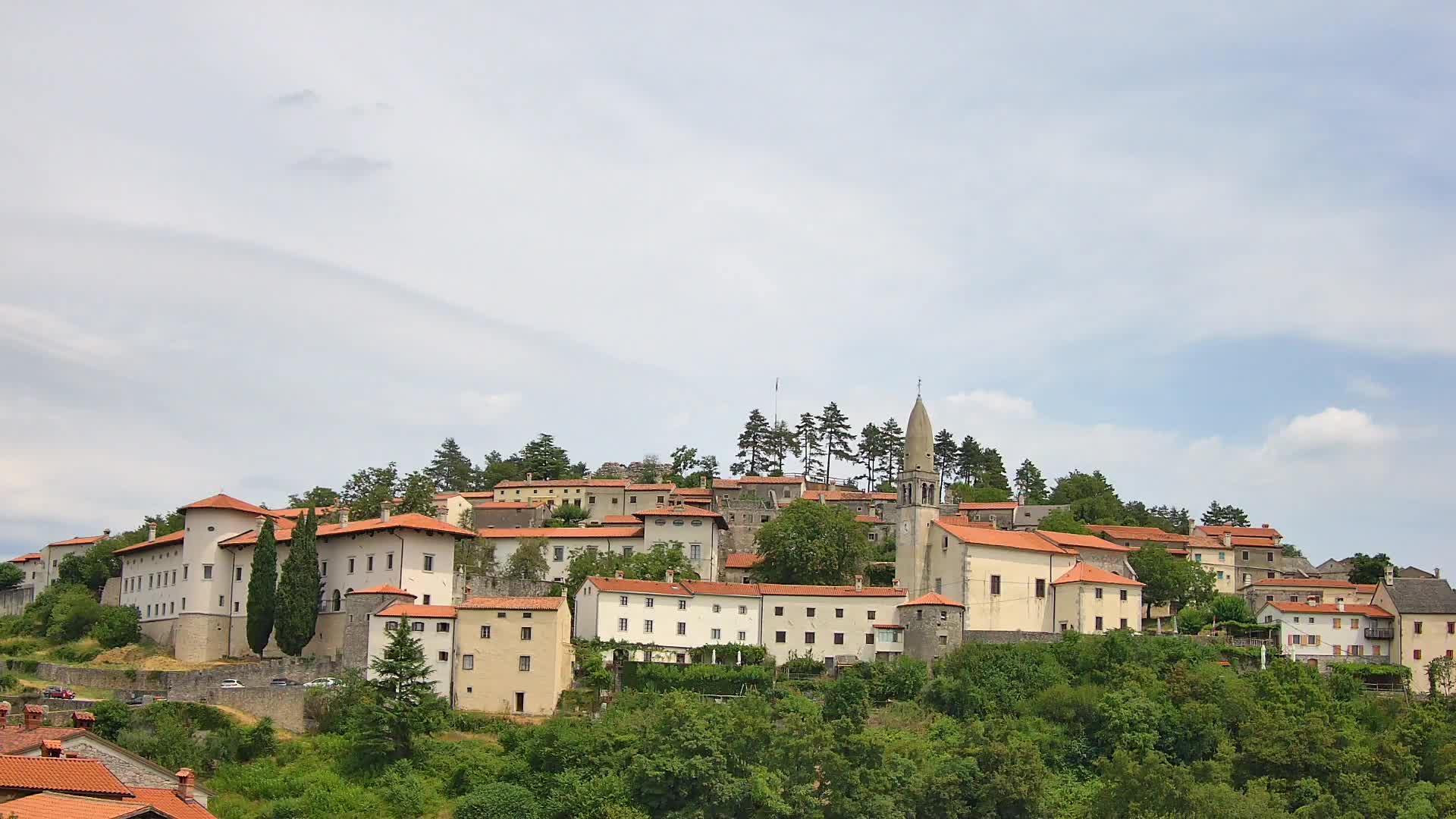 Štanjel – Entdecken Sie das Herz der Karstregion