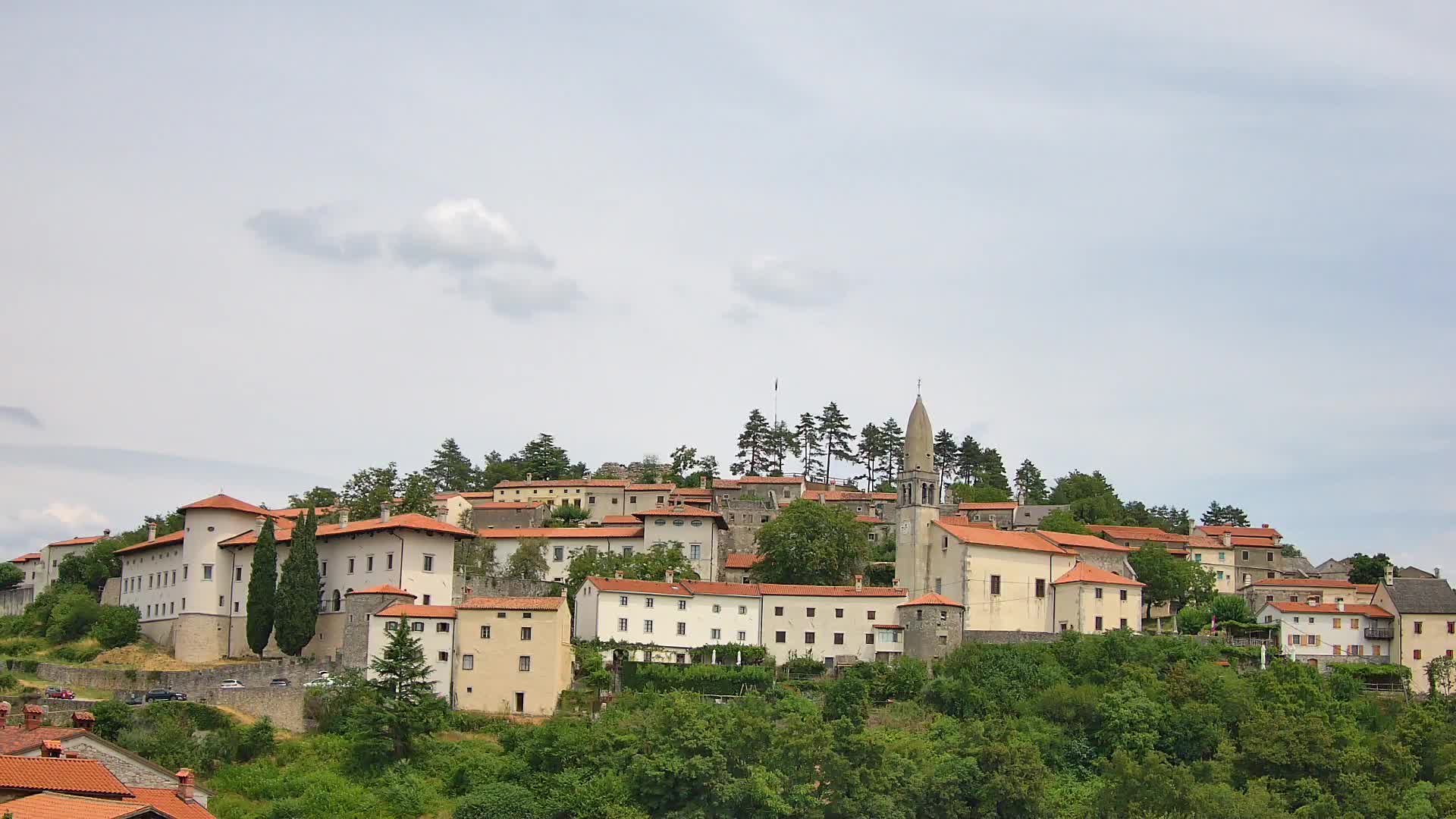 Štanjel – Entdecken Sie das Herz der Karstregion
