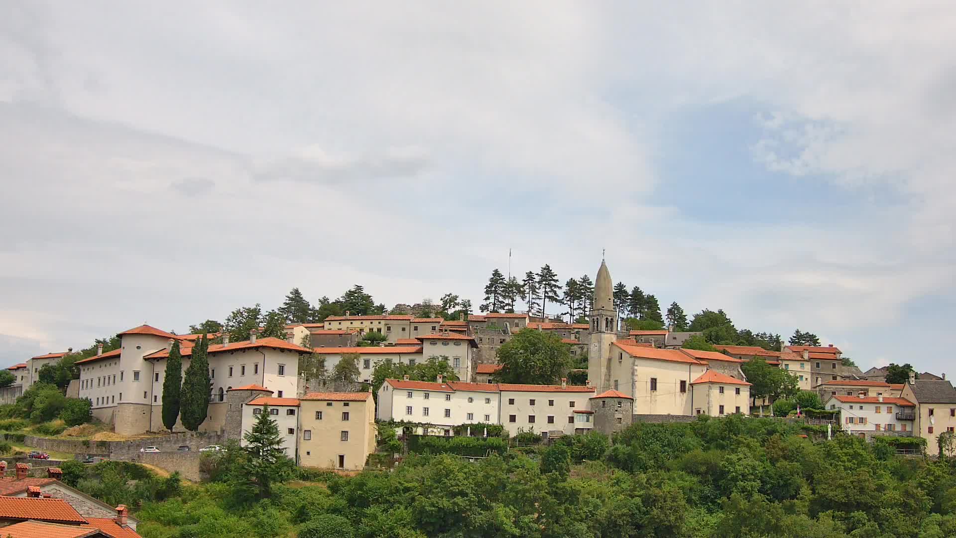 Štanjel – Discover the Heart of the Karst Region