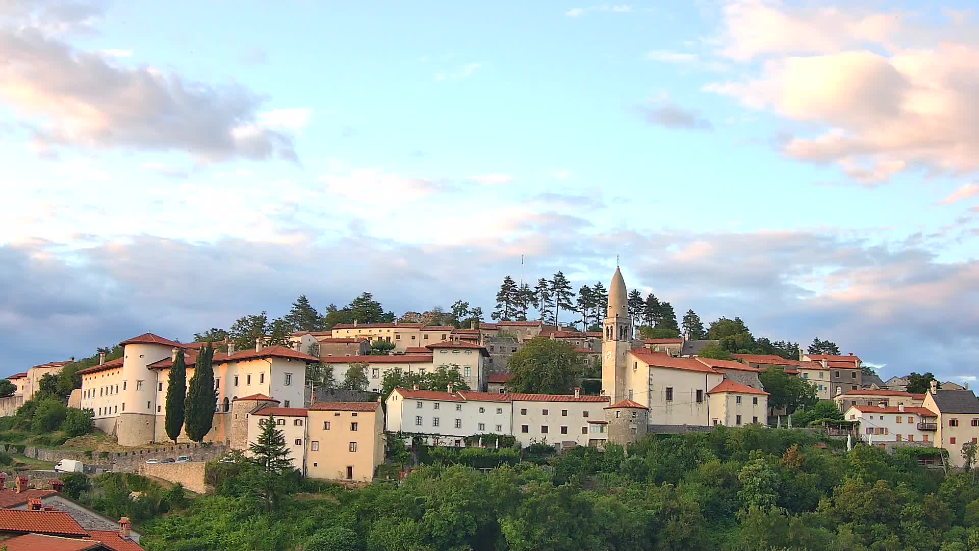 Štanjel – Discover the Heart of the Karst Region