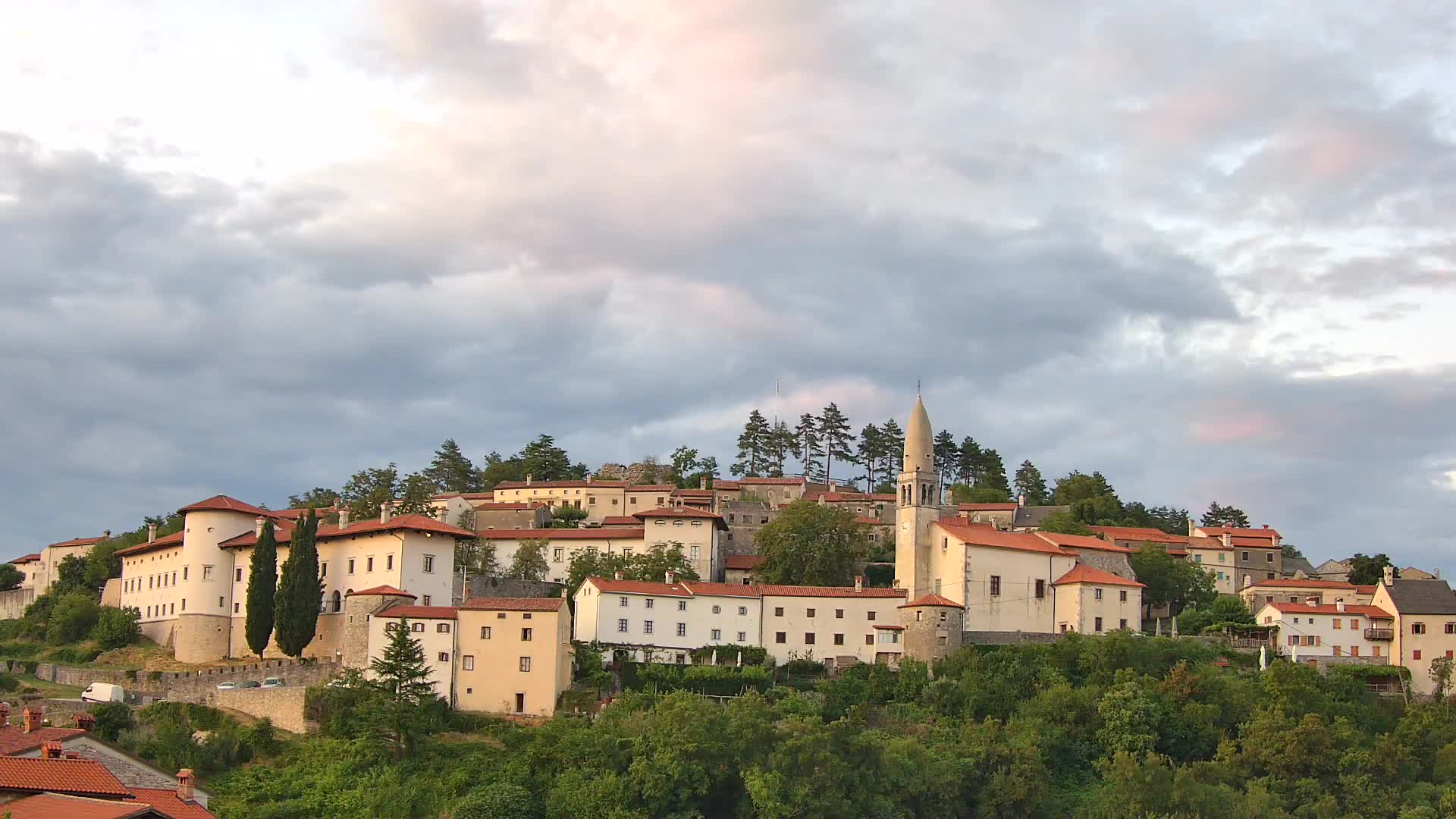 Štanjel – Discover the Heart of the Karst Region