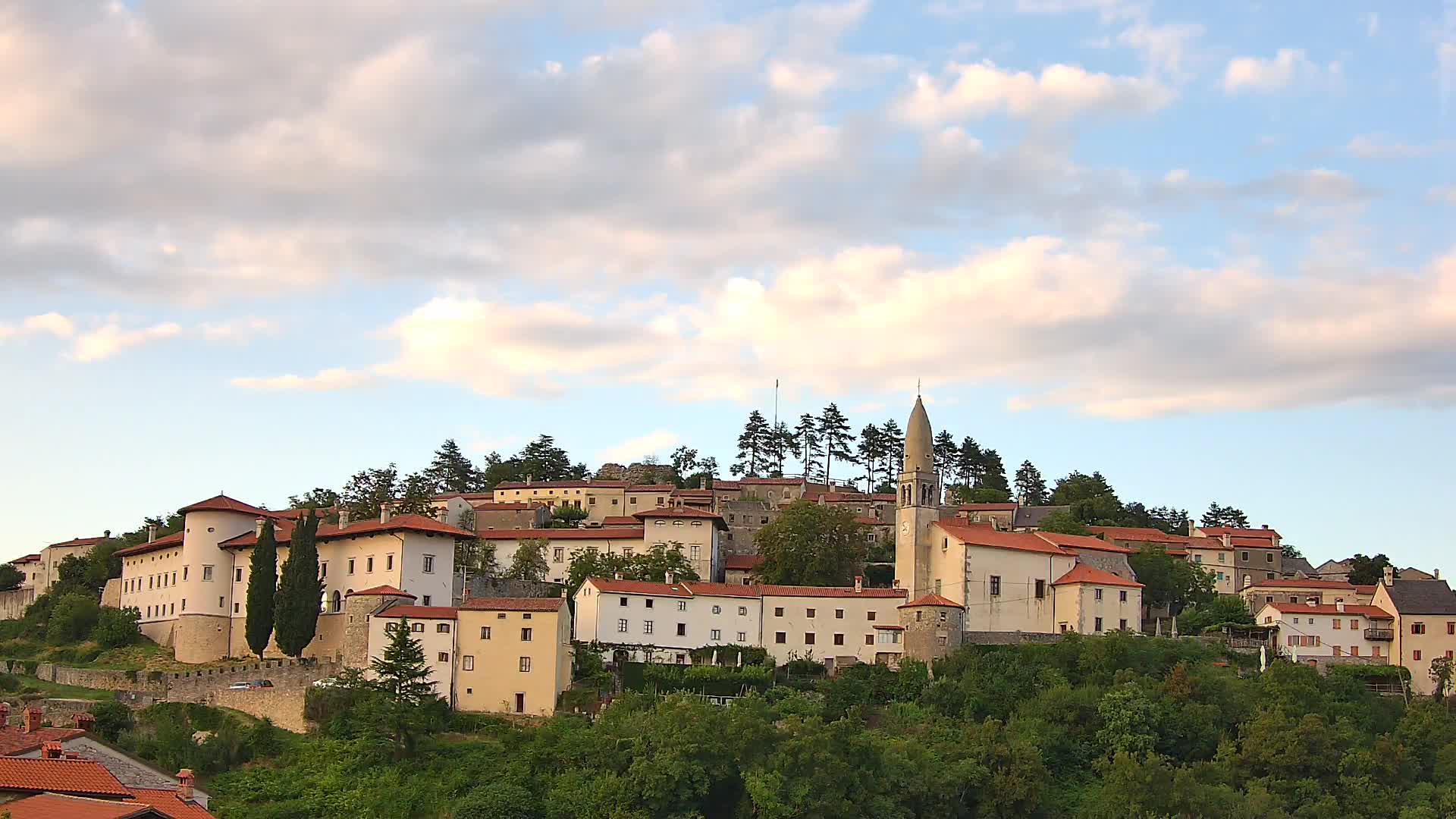 Štanjel – Découvrez le Cœur du Karst