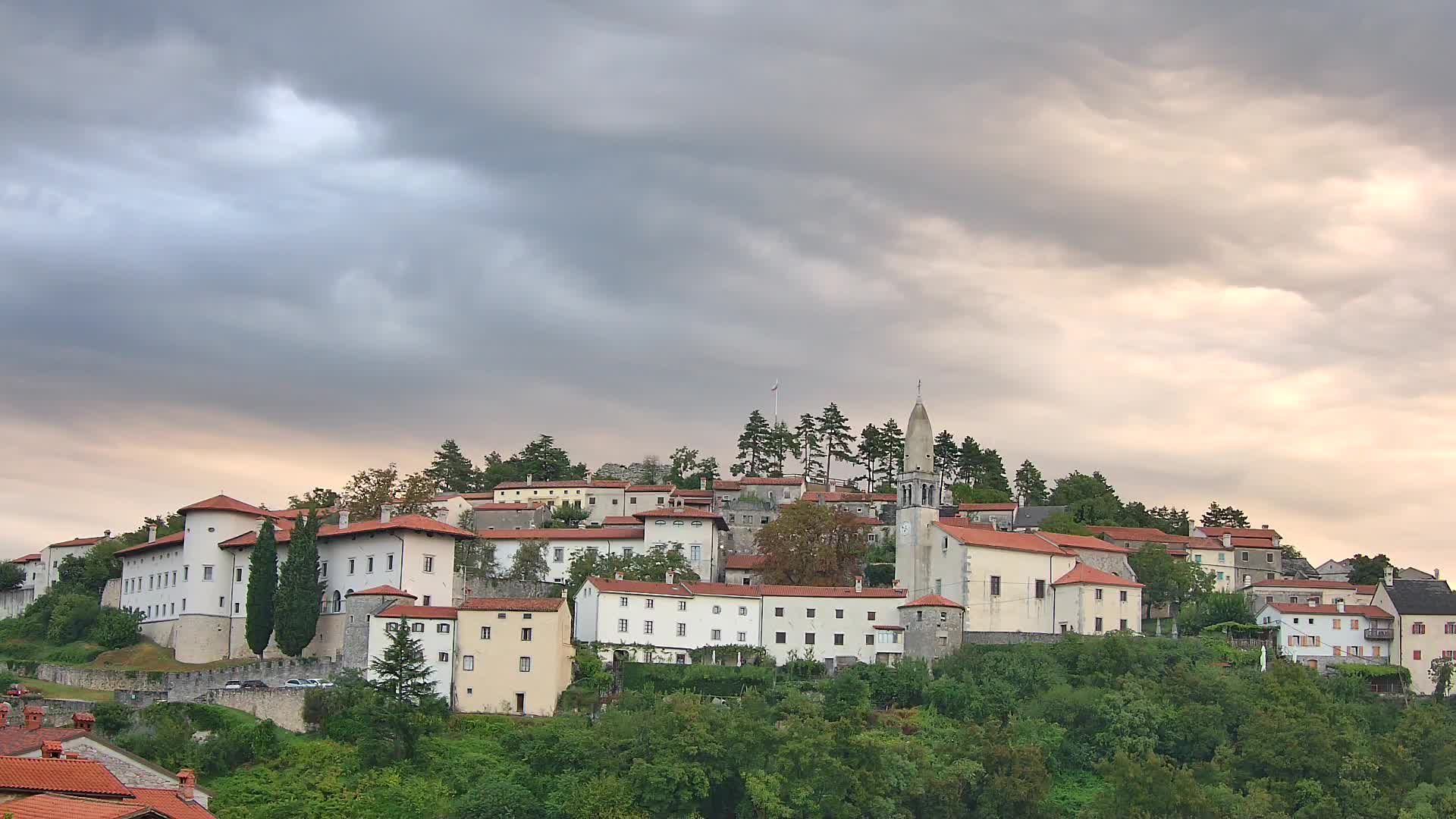 Štanjel Uživo: Otkrijte Srce Krasne Regije