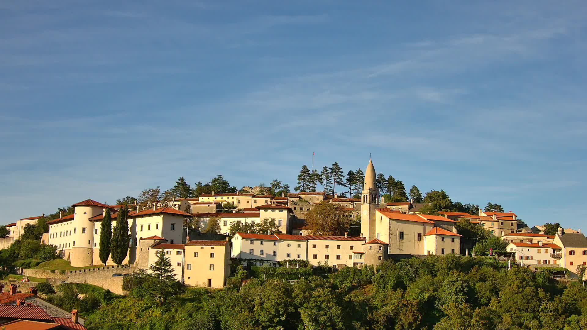 Štanjel – Entdecken Sie das Herz der Karstregion