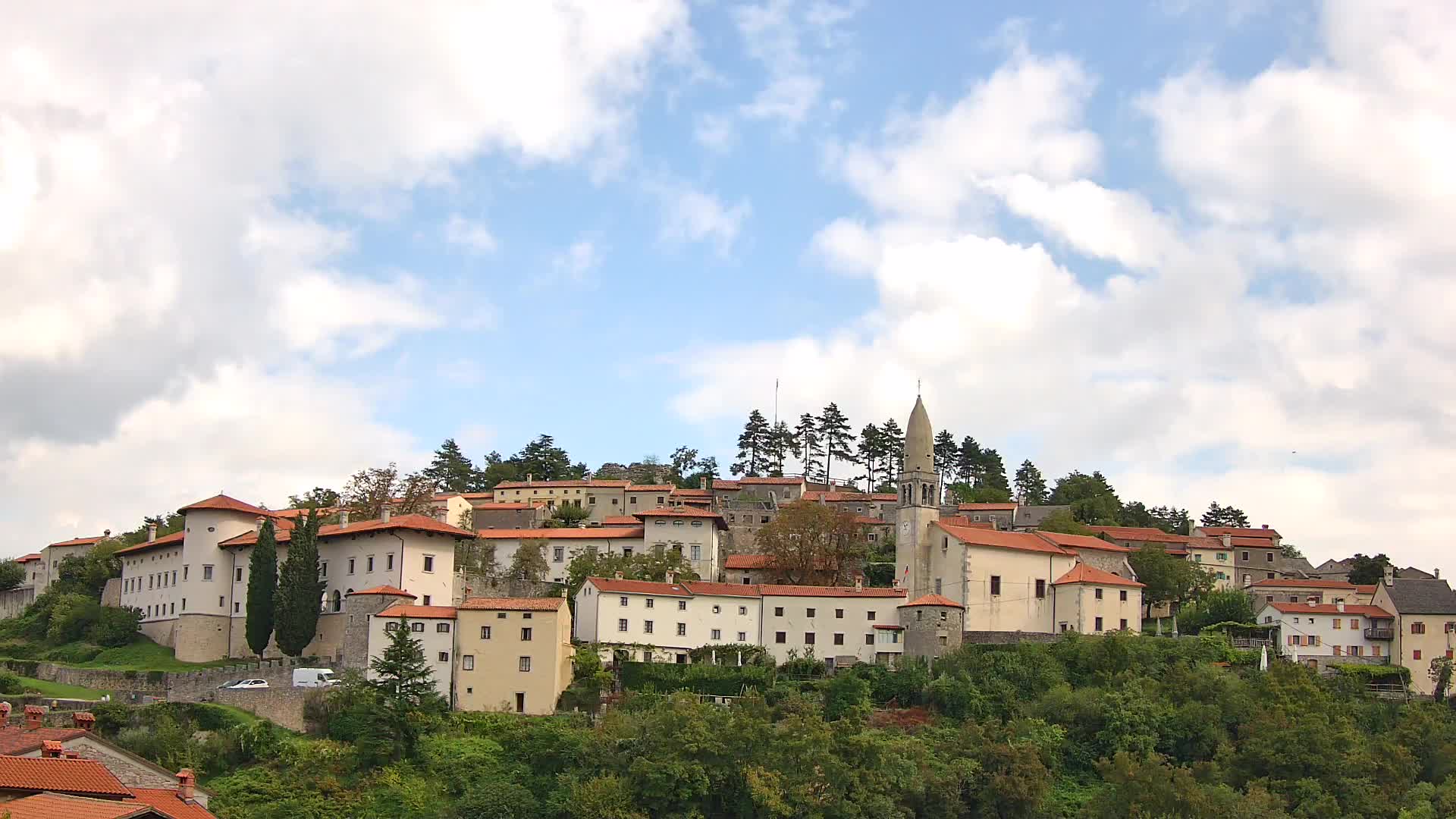 Štanjel – Découvrez le Cœur du Karst
