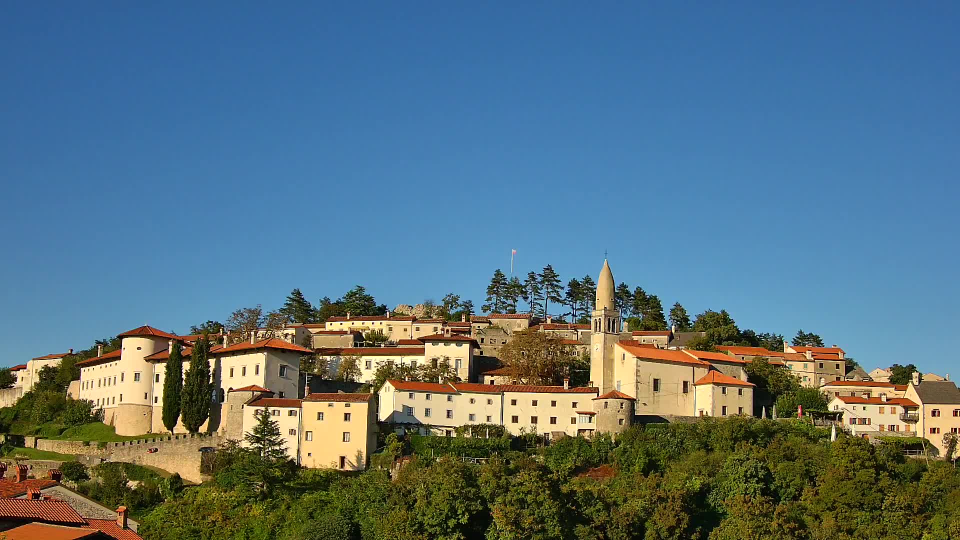 Štanjel – Entdecken Sie das Herz der Karstregion