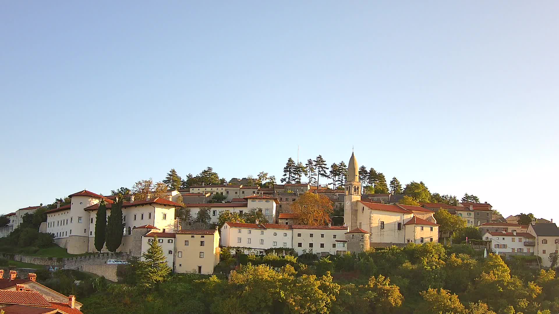 Štanjel – Entdecken Sie das Herz der Karstregion