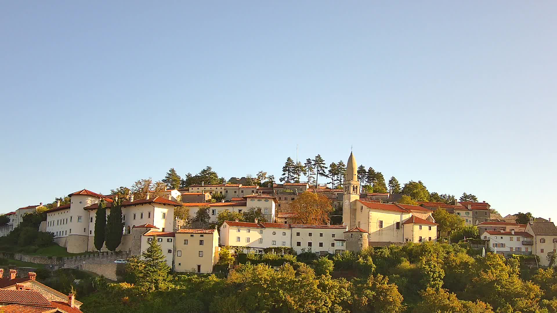 Štanjel – Entdecken Sie das Herz der Karstregion