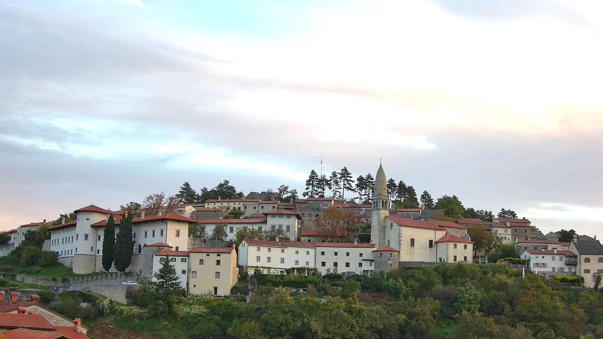 Štanjel – Découvrez le Cœur du Karst