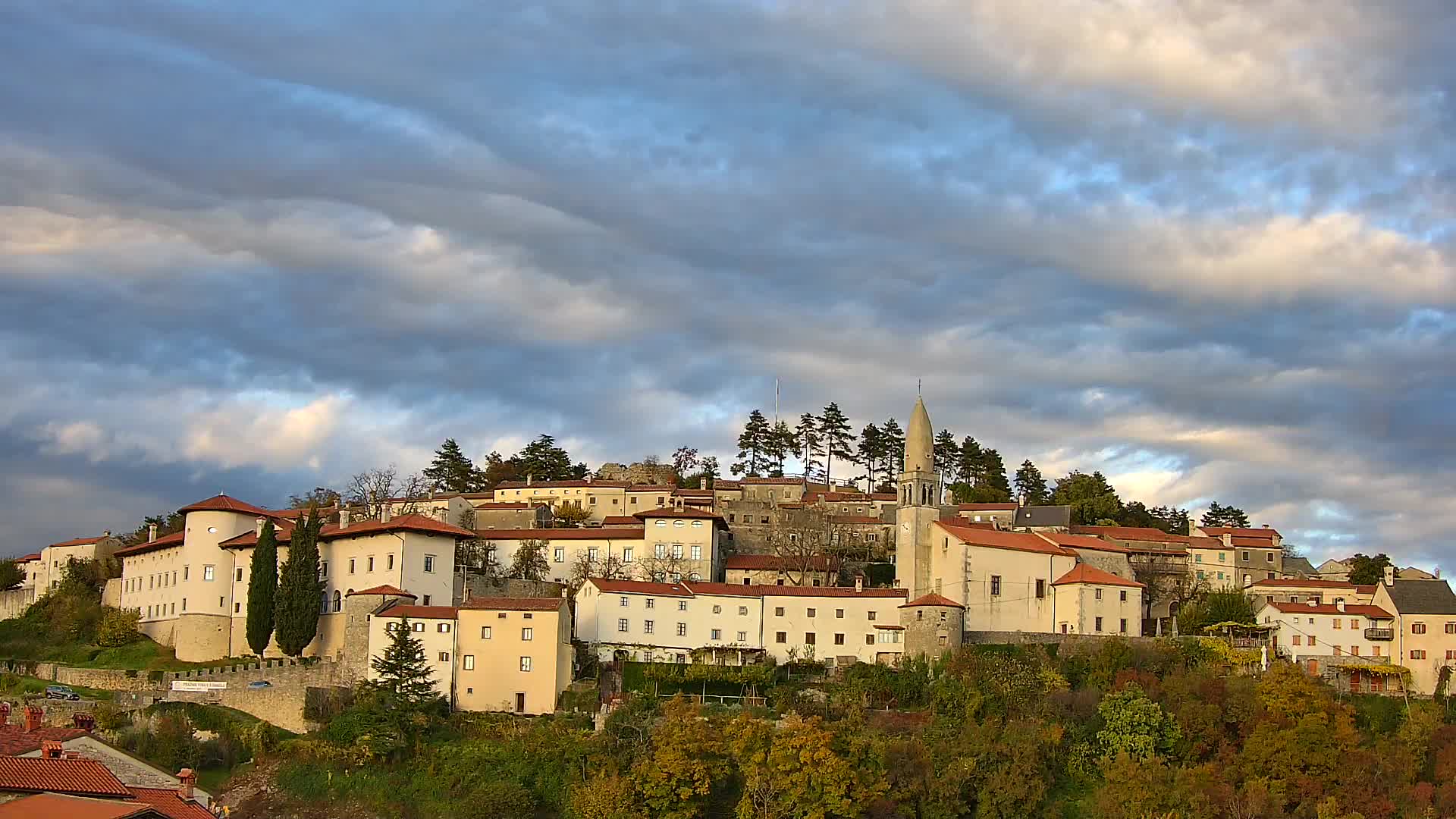 Štanjel – Discover the Heart of the Karst Region
