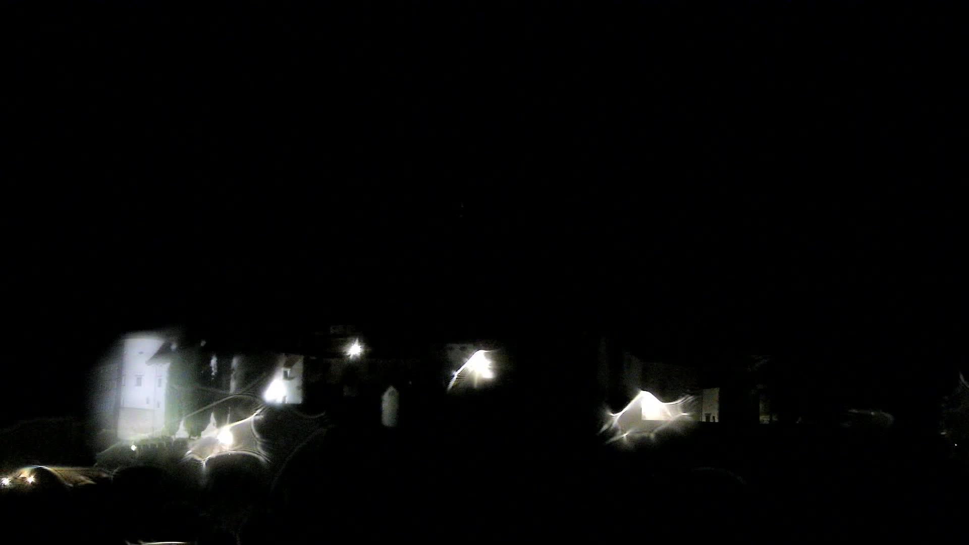 Štanjel v Živo: Odkrijte Srce Krasa