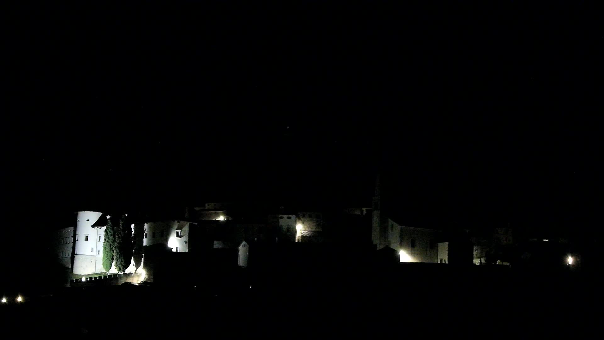 Štanjel v Živo: Odkrijte Srce Krasa