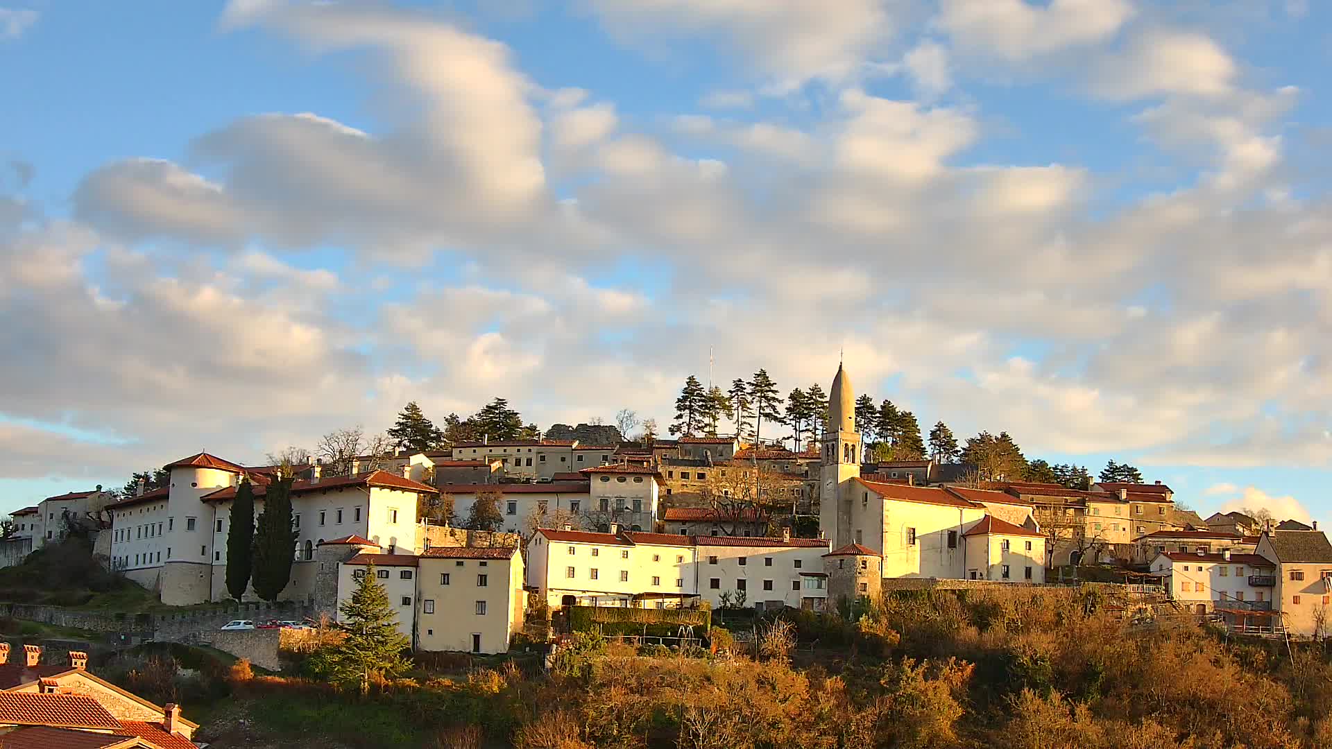 Štanjel Uživo: Otkrijte Srce Krasne Regije