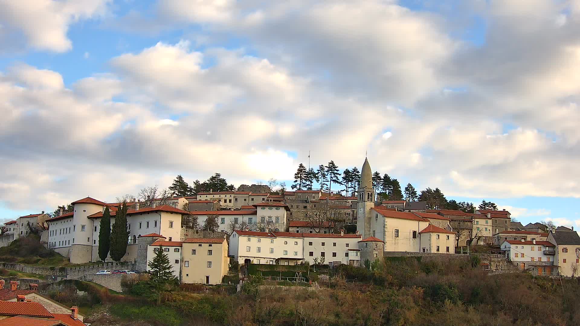 Štanjel – Discover the Heart of the Karst Region