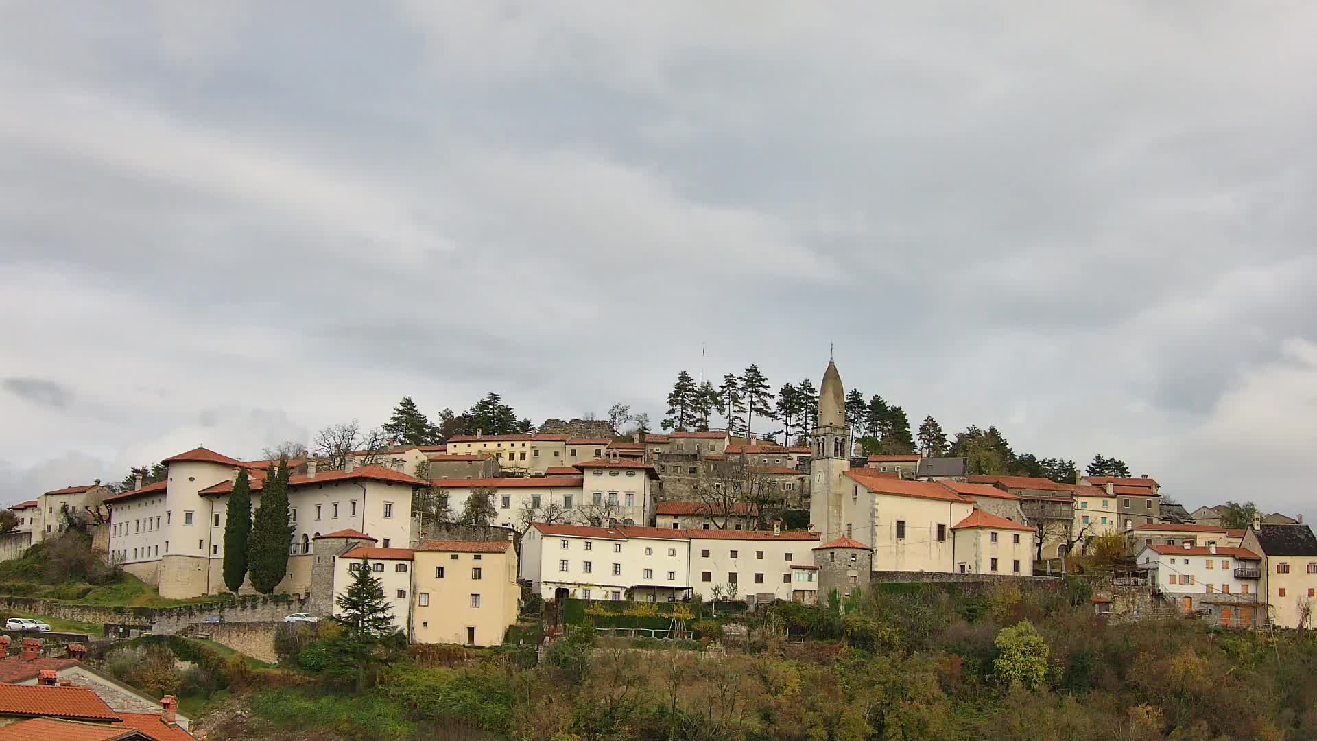 Štanjel – Entdecken Sie das Herz der Karstregion