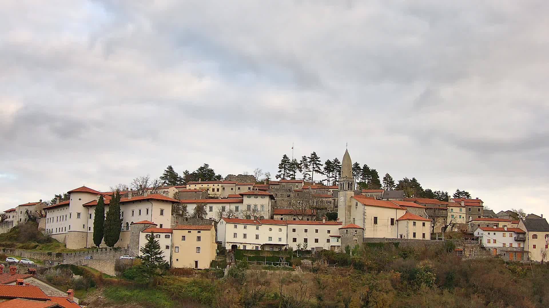 Štanjel – Entdecken Sie das Herz der Karstregion
