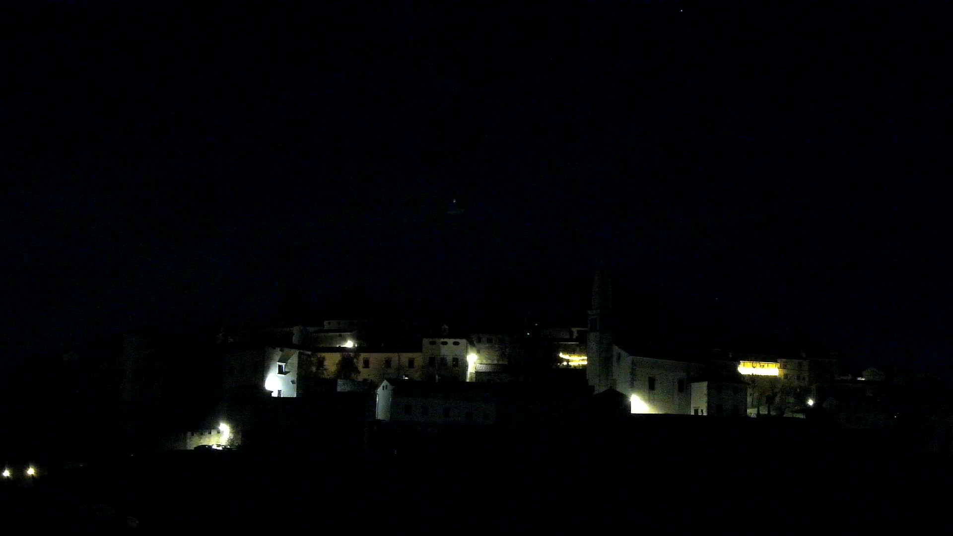 Štanjel v Živo: Odkrijte Srce Krasa