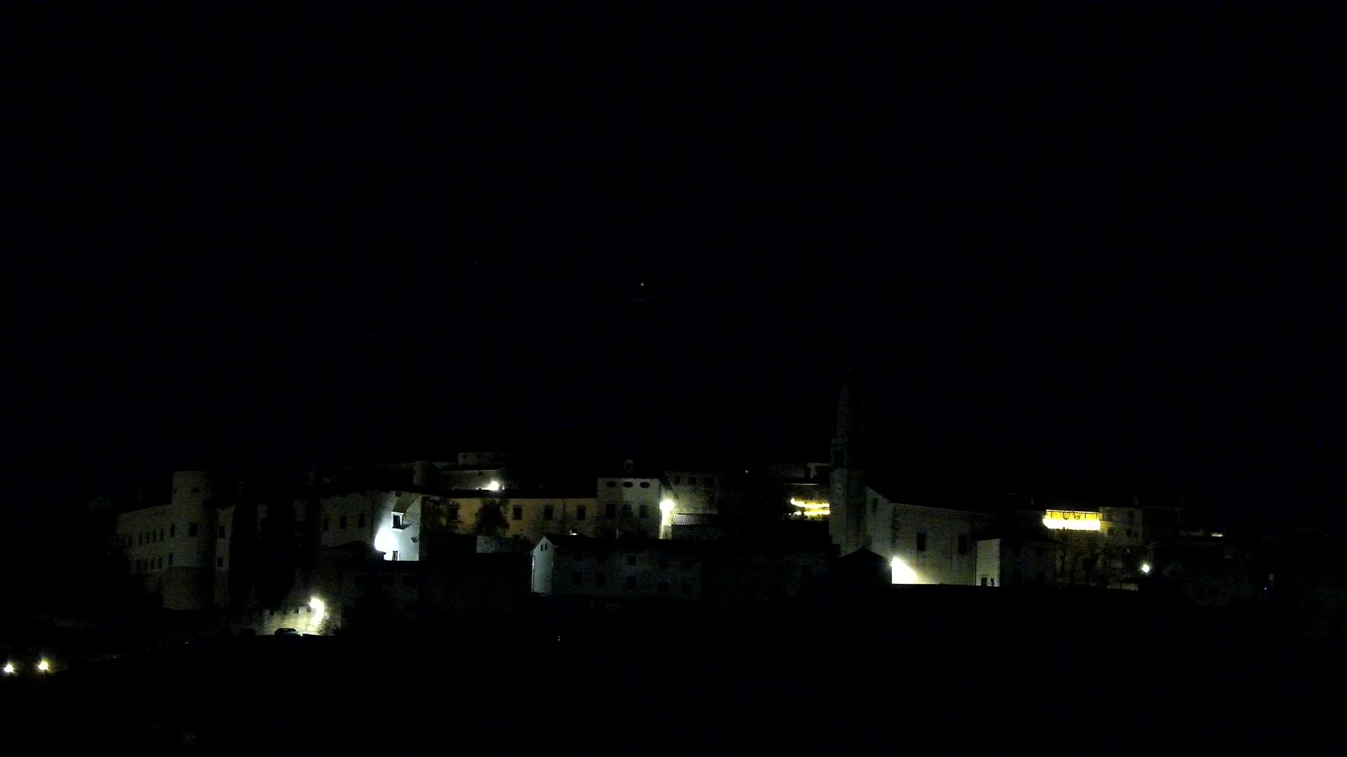 Štanjel v Živo: Odkrijte Srce Krasa