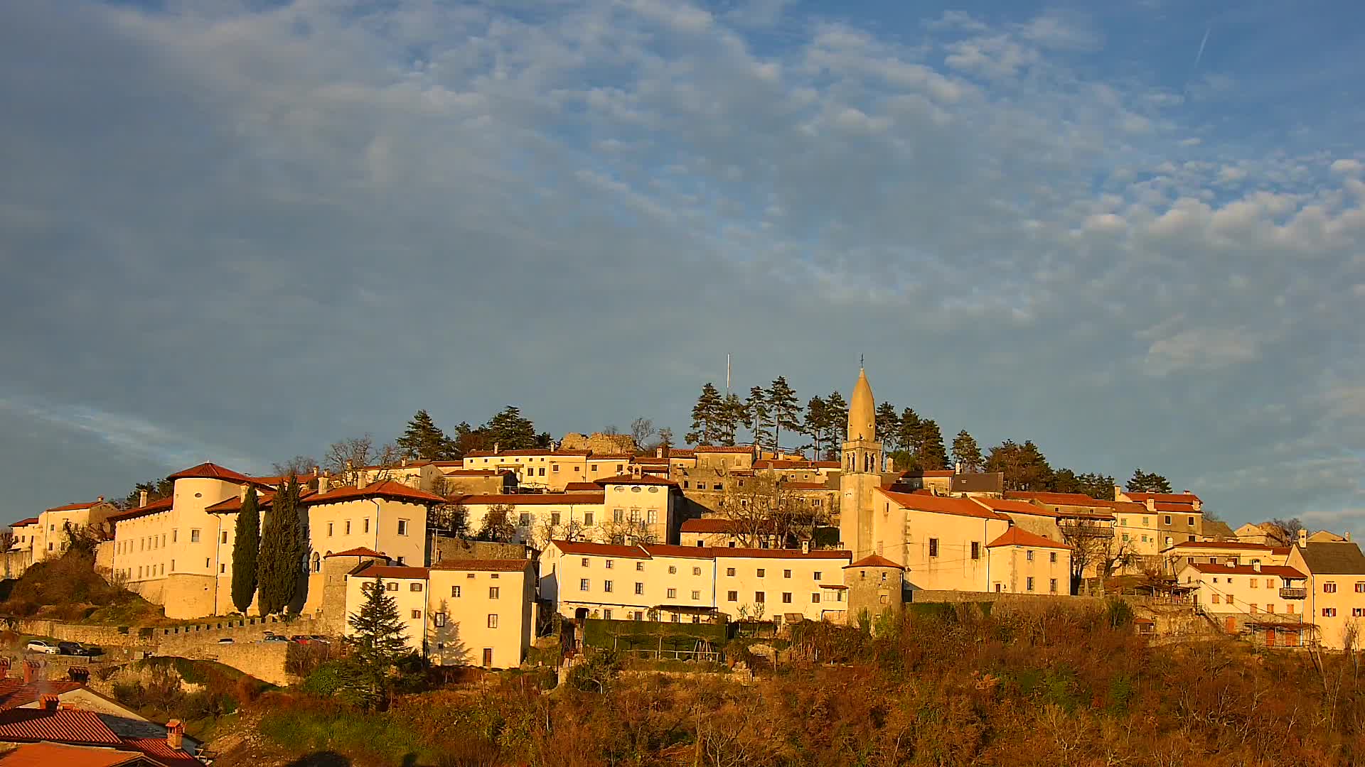 Štanjel – Entdecken Sie das Herz der Karstregion