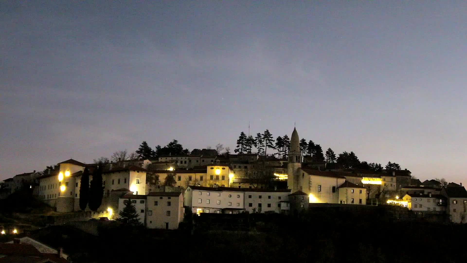 Štanjel – Entdecken Sie das Herz der Karstregion